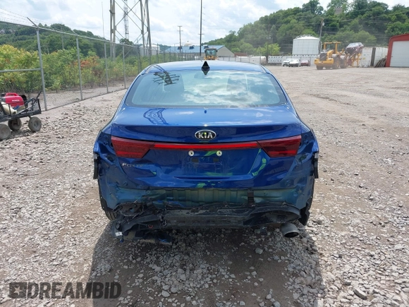 2021 Kia Forte LXS с VIN 3KPF24AD3ME399996, выставлен на аукционе IAAI как лот 42561691 с пробегом 39 117 миль миль и . История ставок и продаж доступна на DreamBid. Изображение 17.