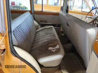 1972 Jeep Grand Wagoneer with VIN J2A144CN29869, listed as a Copart auction lot 73240394 with 83,806 mi miles and Clean title. Bid and sale history available at DreamBid. Image 11.