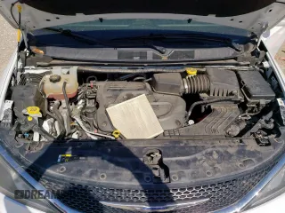 2020 Chrysler Pacifica Touring L with VIN 2C4RC1BG7LR125649, listed as a Copart auction lot 57873365 with 117,114 mi miles and Salvage title. Bid and sale history available at DreamBid. Image 12.