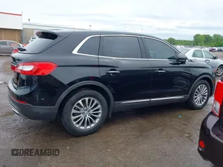2017 Lincoln MKX Select с VIN 2LMPJ6KR6HBL49829, выставлен на аукционе IAAI как лот 42093216 с пробегом 97 274 миль миль и . История ставок и продаж доступна на DreamBid. Изображение 13.