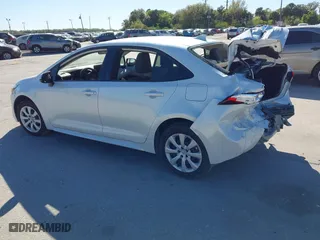 2024 Toyota Corolla Hybrid LE with VIN JTDBCMFE7R3050089, listed as a IAAI auction lot 41737082 with 39,106 mi miles. Bid and sale history available at carsss.com. Image 3.