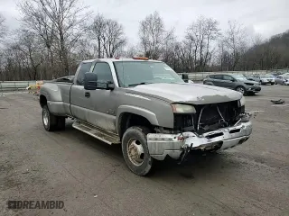 2006 Chevrolet Silverado 3500 DRW LT1 with VIN 1GCJK39DX6E261668, listed as a Copart auction lot 85795364 with 291,246 mi miles and Salvage Title. Bid and sale history available at carsss.com. Image 11.