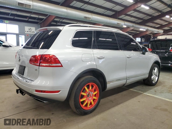 2012 Volkswagen Touareg Exec with VIN WVGEF9BP9CD009937, listed as a Copart auction lot 84596364 with 97,431 mi miles and Clean Title. Bid and sale history available at DreamBid. Image 3.