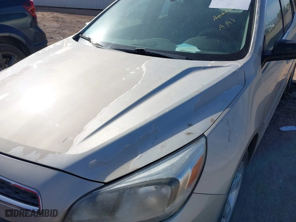 2013 Chevrolet Malibu LS with VIN 1G11B5SA4DF272628, listed as a IAAI auction lot 41906895 with 108,134 mi miles. Bid and sale history available at carsss.com. Image 6.
