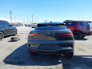 2024 Jaguar I-Pace R-Dynamic HSE z VIN SADHM2S10R1632727, wystawiony jako IAAI lot #41670704 z przebiegiem 4110 mil mil oraz . Historia ofert i sprzedaży dostępna na DreamBid. Obrazek 16.