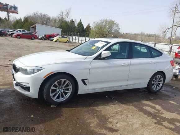 2015 BMW 3 Series Gran Turismo 328i xDrive with VIN WBA8Z5C51FGS37140, listed as a IAAI auction lot 41808573 with NaN miles. Bid and sale history available at carsss.com. Image 14.