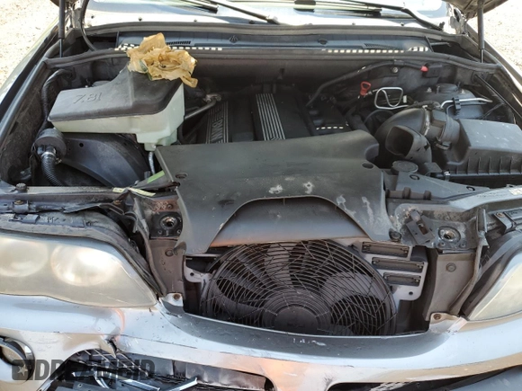 2004 BMW X5 3.0i with VIN 5UXFA13534LU37725, listed as a Copart auction lot 62613774 with 311,241 mi miles and Salvage Title. Bid and sale history available at carsss.com. Image 12.
