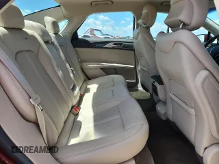 2016 Lincoln MKZ с VIN 3LN6L2G93GR627055, выставлен на аукционе Copart как лот 61232625 с пробегом 37 846 миль миль и На запчасти • Non repairable. История ставок и продаж доступна на DreamBid. Изображение 10.