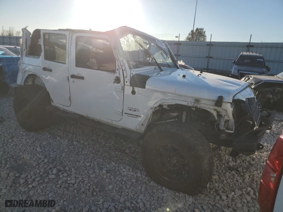 2018 Jeep Wrangler JK Unlimited Sahara with VIN 1C4BJWEG4JL888265, listed as a Copart auction lot 82708034 with 42,955 mi miles and Salvage Title. Bid and sale history available at carsss.com. Image 4.