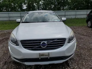 2016 Volvo XC60 T5 Premier with VIN YV4612RK5G2852783, listed as a Copart auction lot 59891145 with 118,621 mi miles and Salvage title. Bid and sale history available at DreamBid. Image 5.