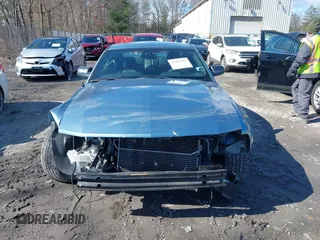 2008 Ford Mustang Deluxe with VIN 1ZVHT80NX85135471, listed as a IAAI auction lot 41985289 with 148,952 mi miles. Bid and sale history available at carsss.com. Image 13.