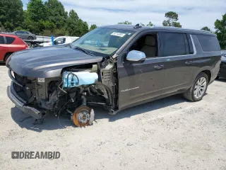 2021 Chevrolet Suburban Premier z VIN 1GNSKFKD9MR154950, wystawiony jako Copart lot #56714305 z przebiegiem 98 760 mil mil oraz Szkoda całkowita • Salvage title. Historia ofert i sprzedaży dostępna na DreamBid. Obrazek 1.