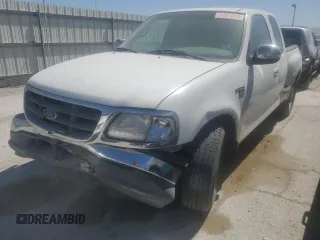 2000 Ford F-150 XL z VIN 1FTRX07LXYKA42551, wystawiony jako Copart lot #55891345 z przebiegiem Nie podano mil oraz Nie do naprawy • Non repairable. Historia ofert i sprzedaży dostępna na DreamBid. Obrazek 1.