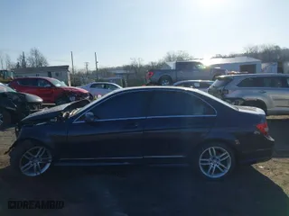 2014 Mercedes-Benz C-Class C 300 Sport with VIN WDDGF8ABXER319765, listed as a IAAI auction lot 41759219 with 117,637 mi miles. Bid and sale history available at carsss.com. Image 14.