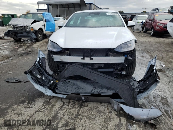 2023 Hyundai Ioniq 6 SEL z VIN KMHM34AAXPA021896, wystawiony jako Copart lot #74172733 z przebiegiem 5027 mil mil oraz . Historia ofert i sprzedaży dostępna na DreamBid. Obrazek 5.