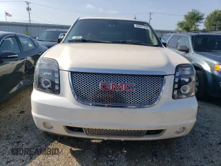 2013 GMC Yukon Denali with VIN 1GKS2EEF7DR158094, listed as a Copart auction lot 66807514 with 245,911 mi miles and Non Repairable. Bid and sale history available at carsss.com. Image 5.