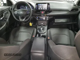 2018 Hyundai Elantra z VIN KMHH35LE1JU014560, wystawiony jako Copart lot #58827365 z przebiegiem 66 017 mil mil oraz Nie do naprawy • Non repairable. Historia ofert i sprzedaży dostępna na DreamBid. Obrazek 8.