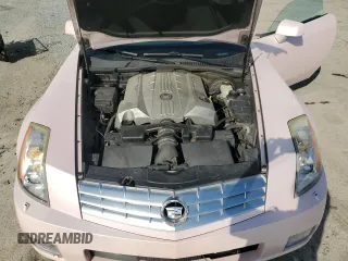 2008 Cadillac XLR z VIN 1G6YV36A785600957, wystawiony jako Copart lot #72325014 z przebiegiem Nie podano mil oraz Szkody całkowita. Historia ofert i sprzedaży dostępna na DreamBid. Obrazek 12.