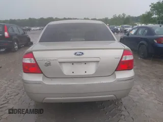 2005 Ford Five Hundred SEL z VIN 1FAFP24145G140044, wystawiony jako IAAI lot #42457383 z przebiegiem 196 564 mil mil oraz . Historia ofert i sprzedaży dostępna na DreamBid. Obrazek 16.