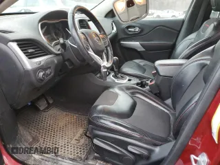2017 Jeep Cherokee Trailhawk L Plus with VIN 1C4PJMBB6HW581711, listed as a Copart auction lot 89088395 with 102,365 mi miles and Salvage Title. Bid and sale history available at carsss.com. Image 7.