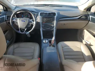 2017 Ford Fusion SE z VIN 3FA6P0HD6HR156834, wystawiony jako Copart lot #55144955 z przebiegiem 114 497 mil mil oraz Szkoda całkowita • Salvage title. Historia ofert i sprzedaży dostępna na DreamBid. Obrazek 8.
