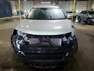 2020 Nissan Rogue SV with VIN JN8AT2MV4LW136568, listed as a Copart auction lot 50413375 with 90,062 mi miles and Salvage Title. Bid and sale history available at carsss.com. Image 5.