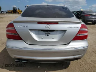 2004 Mercedes-Benz CLK 55 AMG with VIN WDBTJ76H84F071707, listed as a Copart auction lot 68618494 with 120,068 mi miles and Clean Title. Bid and sale history available at DreamBid. Image 6.