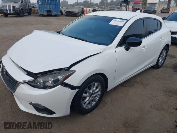 2014 Mazda Mazda3 i Touring with VIN JM1BM1L7XE1113628, listed as a IAAI auction lot 41218193 with 166,469 mi miles. Bid and sale history available at carsss.com. Image 19.