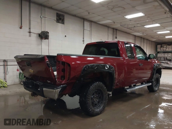 2013 Chevrolet Silverado 1500 LT with VIN 1GCRKSE76DZ273139, listed as a IAAI auction lot 42000114 with 199,155 mi miles and . Bid and sale history available at DreamBid. Image 4.