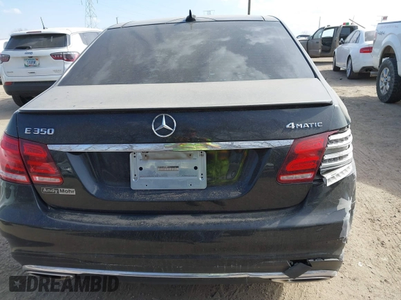 2015 Mercedes-Benz E-Class E 350 Luxury with VIN WDDHF8JB0FB112042, listed as a IAAI auction lot 41771389 with 135,191 mi miles. Bid and sale history available at carsss.com. Image 16.