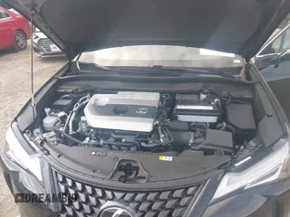 2022 Lexus UX 200 с VIN JTHP3JBHXN2052048, выставлен на аукционе IAAI как лот 42290095 с пробегом 13 938 миль миль и . История ставок и продаж доступна на DreamBid. Изображение 10.