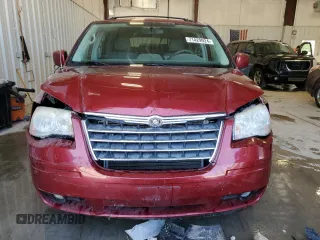 2010 Chrysler Town & Country Touring with VIN 2A4RR5D18AR392403, listed as a Copart auction lot 71429924 with 136,180 mi miles and Non Repairable. Bid and sale history available at DreamBid. Image 5.