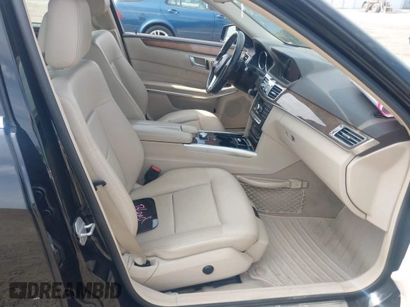 2014 Mercedes-Benz E 350 Luxury with VIN WDDHF8JB4EB029082, listed as a IAAI auction lot 42127782 with 147,193 mi miles and . Bid and sale history available at DreamBid. Image 5.
