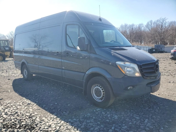 2016 Mercedes-Benz Sprinter Cargo Van Worker with VIN WD3PE8CD7GP185706, listed as a Copart auction lot 49659995 with 90,116 mi miles and Clean Title. Bid and sale history available at carsss.com. Image 4.