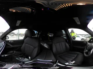 2025 BMW X5 xDrive40i with VIN 5UX23EU03S9Z21861, listed as a IAAI auction lot 41852928 with 992 mi miles and . Bid and sale history available at DreamBid. Image 19.