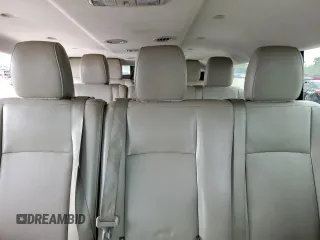 2017 Nissan NV SL z VIN 5BZAF0AA3HN850343, wystawiony jako Copart lot #54843445 z przebiegiem 129 144 mil mil oraz Szkoda całkowita • Salvage title. Historia ofert i sprzedaży dostępna na DreamBid. Obrazek 10.