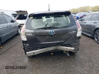 2015 Toyota Prius Two with VIN JTDZN3EU8FJ022093, listed as a IAAI auction lot 41993308 with 114,648 mi miles and . Bid and sale history available at DreamBid. Image 17.
