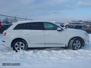 2018 Audi Q7 Premium Plus with VIN WA1LHAF77JD004096, listed as a IAAI auction lot 41376622 with 92,615 mi miles. Bid and sale history available at carsss.com. Image 13.