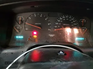 2004 Dodge Dakota Sport z VIN 1D7HG38KX4S782636, wystawiony jako Copart lot #88805195 z przebiegiem 151 620 mil mil oraz Szkoda całkowita • Salvage title. Historia ofert i sprzedaży dostępna na DreamBid. Obrazek 9.
