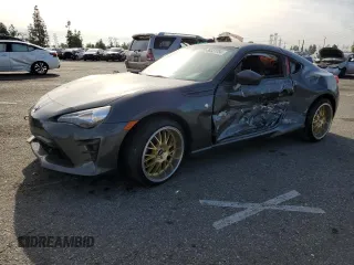 2018 Toyota 86 with VIN JF1ZNAA11J8700382, listed as a Copart auction lot 86327784 with 83,607 mi miles and Salvage Title. Bid and sale history available at carsss.com. Image 1.