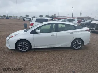 2016 Toyota Prius Four with VIN JTDKARFU2G3000756, listed as a IAAI auction lot 41880314 with 298,943 mi miles. Bid and sale history available at carsss.com. Image 14.