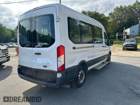 2017 Ford Transit XL with VIN 1FDZX2CM0HKA42015, listed as a Copart auction lot 64076855 with 252,406 mi miles and Clean title. Bid and sale history available at DreamBid. Image 3.