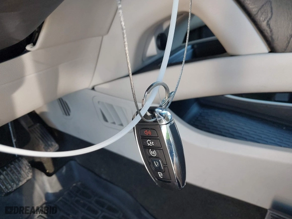 2019 Lincoln Nautilus Reserve with VIN 2LMPJ6LP3KBL51283, listed as a IAAI auction lot 41204810 with 91,184 mi miles. Bid and sale history available at carsss.com. Image 11.