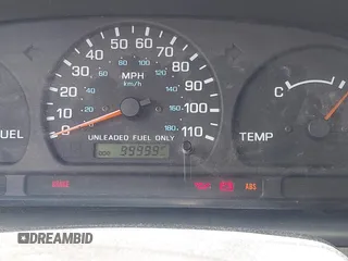 1998 Nissan Frontier XE z VIN 1N6DD26S3WC374939, wystawiony jako IAAI lot #42370706 z przebiegiem Nie podano mil oraz . Historia ofert i sprzedaży dostępna na DreamBid. Obrazek 7.