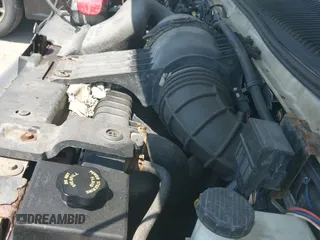 2006 Ford Econoline Cargo with VIN 1FTNE24L26DA37169, listed as a IAAI auction lot 42905592 with Not provided miles and . Bid and sale history available at DreamBid. Image 12.