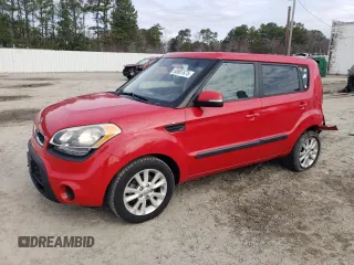 2013 Kia Soul ! with VIN KNDJT2A61D7624560, listed as a Copart auction lot 50807675 with 137,094 mi miles and Salvage Title. Bid and sale history available at carsss.com. Image 1.