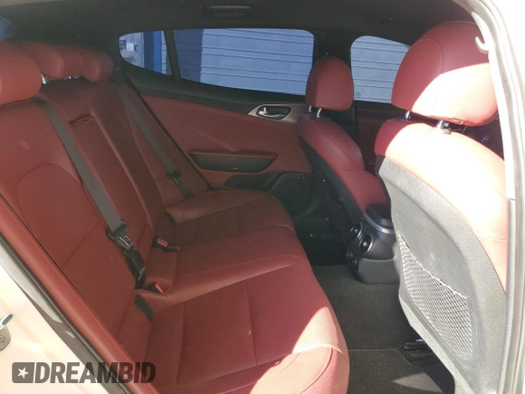 2019 Kia Stinger GT with VIN KNAE35LC0K6052421, listed as a Copart auction lot 84418464 with 83,103 mi miles and Salvage Title. Bid and sale history available at DreamBid. Image 11.