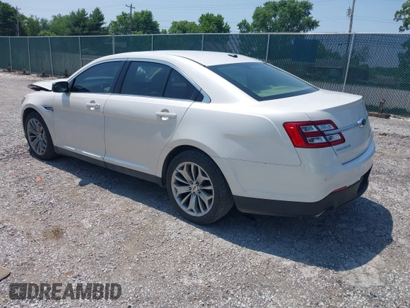 2015 Ford Taurus Limited with VIN 1FAHP2F88FG171835, listed as a IAAI auction lot 42370656 with 152,210 mi miles and . Bid and sale history available at DreamBid. Image 3.