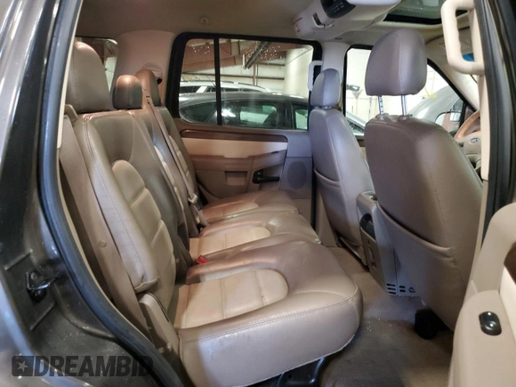 2005 Ford Explorer Eddie Bauer with VIN 1FMDU74KX5UB21804, listed as a Copart auction lot 71235234 with 235,788 mi miles and Clean title. Bid and sale history available at DreamBid. Image 11.