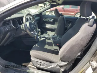 2015 Ford Mustang V6 z VIN 1FATP8EM9F5372568, wystawiony jako Copart lot #57635655 z przebiegiem 85 856 mil mil oraz Szkoda całkowita • Salvage title. Historia ofert i sprzedaży dostępna na DreamBid. Obrazek 7.